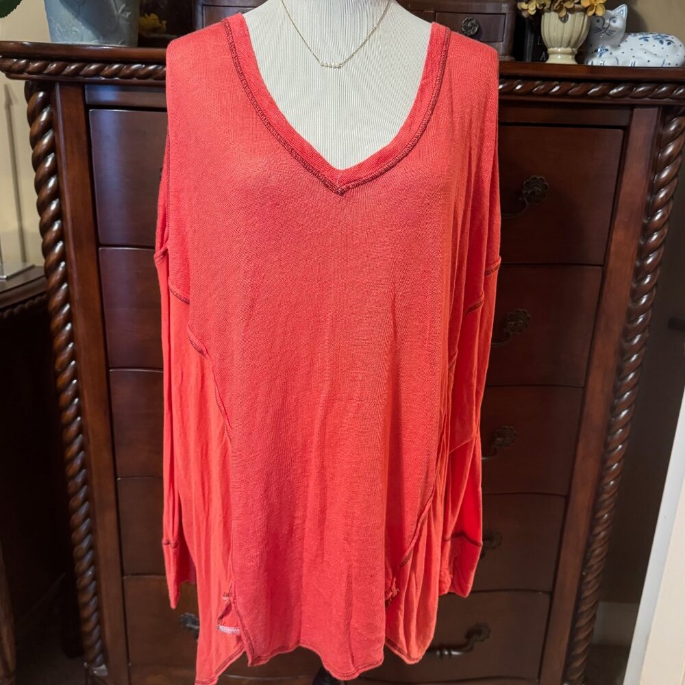 FREE PEOPLE We The Free Never Give Up Tee in Corally Red - Picture 3 of 9